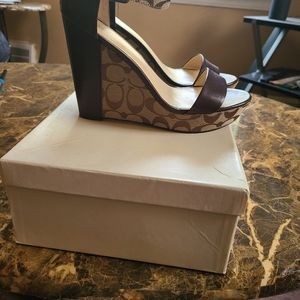 Women's coach sandals